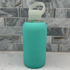 bkr Little Bottle - 500mL (16oz) - Holiday